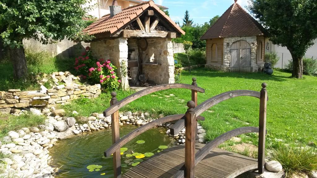 Le Grangeon 01 Villa Amberieu-en-Bugey Bagian luar foto